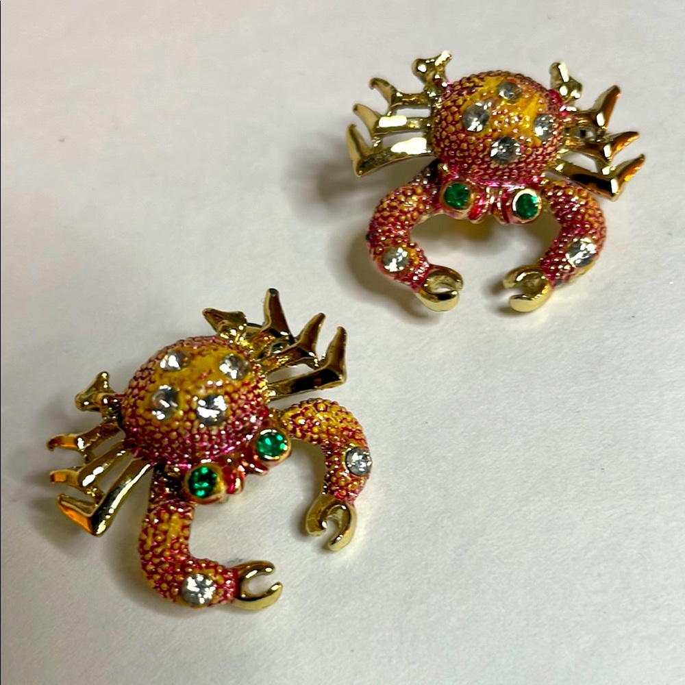 Vintage Enamel Rhinestone Articulating Crab Scatter Pins